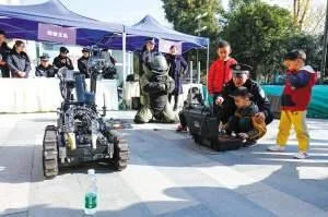 昆明110去年接了11.5万次骚扰电话，堵塞110“生命线”