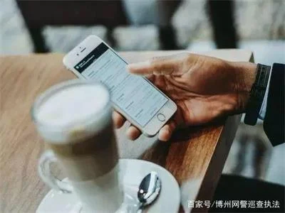 「提醒」经常用微信发语音的赶紧看，一定要告诉身边的人！