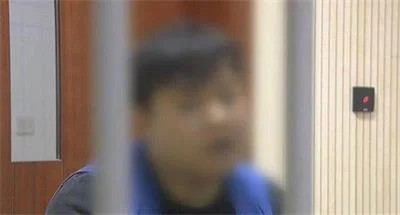 已婚男伪造身份与女子恋爱生子，“博同情”诈骗百余万
