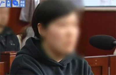 女子冒充警察“内部价”贩卖充值卡诈骗4000多万