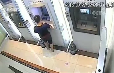 电信诈骗“家族总动员”弟弟负责诈骗姐姐负责毁证据
