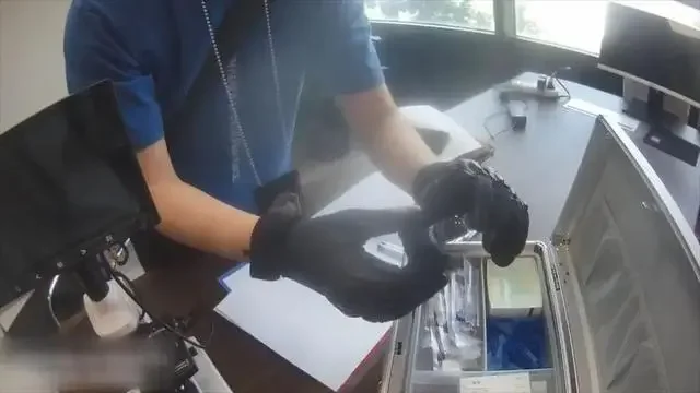 诈骗团伙专门向老年人推销“特效药”成分是生理盐水和培养液
