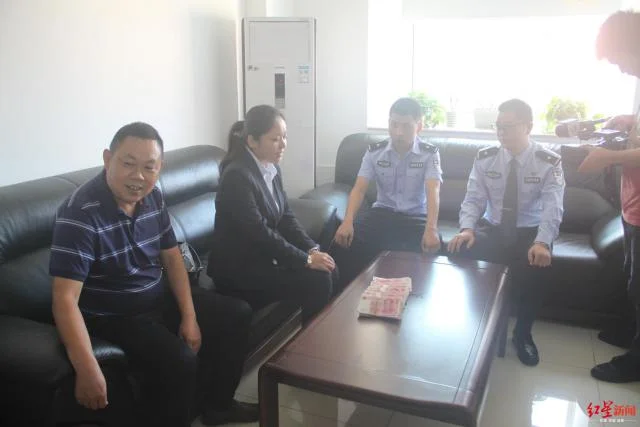 “董事长”来电安排业务指示转款，会计照办被骗59万！警方追回赃款