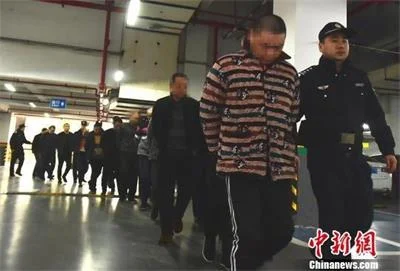 重庆警方打掉一涉恶诈骗犯罪集团，涉及受害者500余名