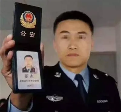 互联网时代给人们的生活带来翻天覆地的变化，深刻影响着生活中的方方面面。骗子们也将目光放到了互联网上，利用互联网对特定的人群进行诈骗。