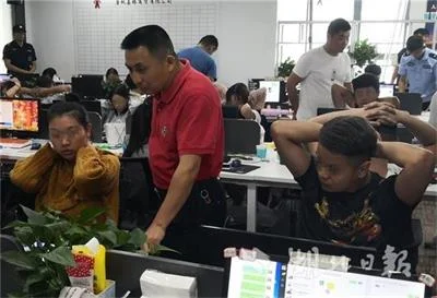 今年武汉反电信网络诈骗犯罪刑拘3322人止付3.83亿元