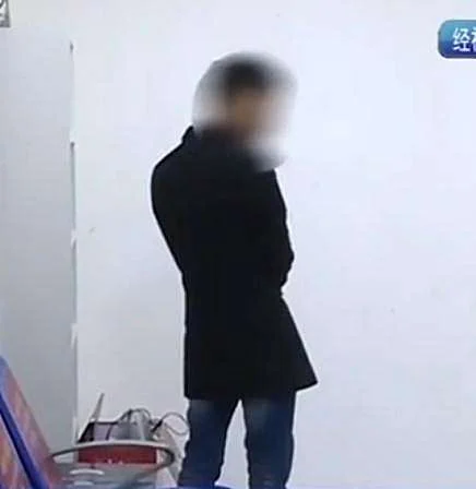 女子网上结识小鲜肉，刚骗完色又被骗路费，还称有艾滋病