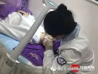 女子花19元体验祛痘 痘没祛除反背上高额“美容贷”
