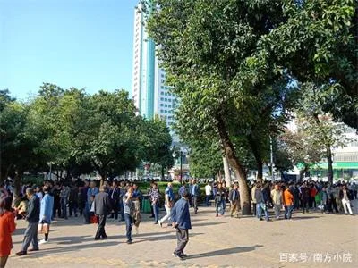 交49800元三个月可拿120万，专拉中老年人“实在考察”