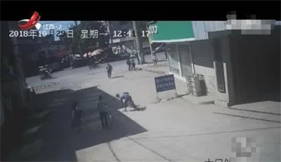 诈骗团伙演技精湛煞费苦心，受骗女子贪心作祟被骗4万多