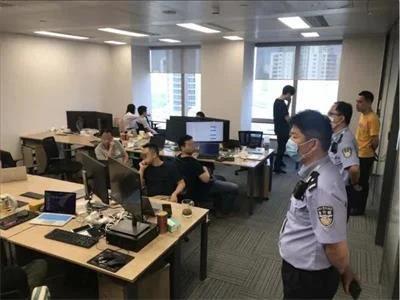 武汉17岁学生出租微信赚钱，被用来实施诈骗导致成为共犯